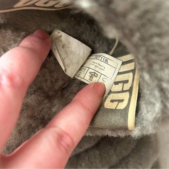 Ugg Fluff Yeah Slippers - Picture 10 of 11